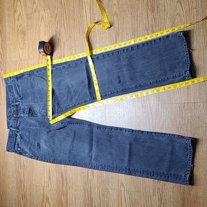 ABERCROMBIE 31x30 & FITCH FADED DISTRESSED BUTTON FLY MEN'S JEANS